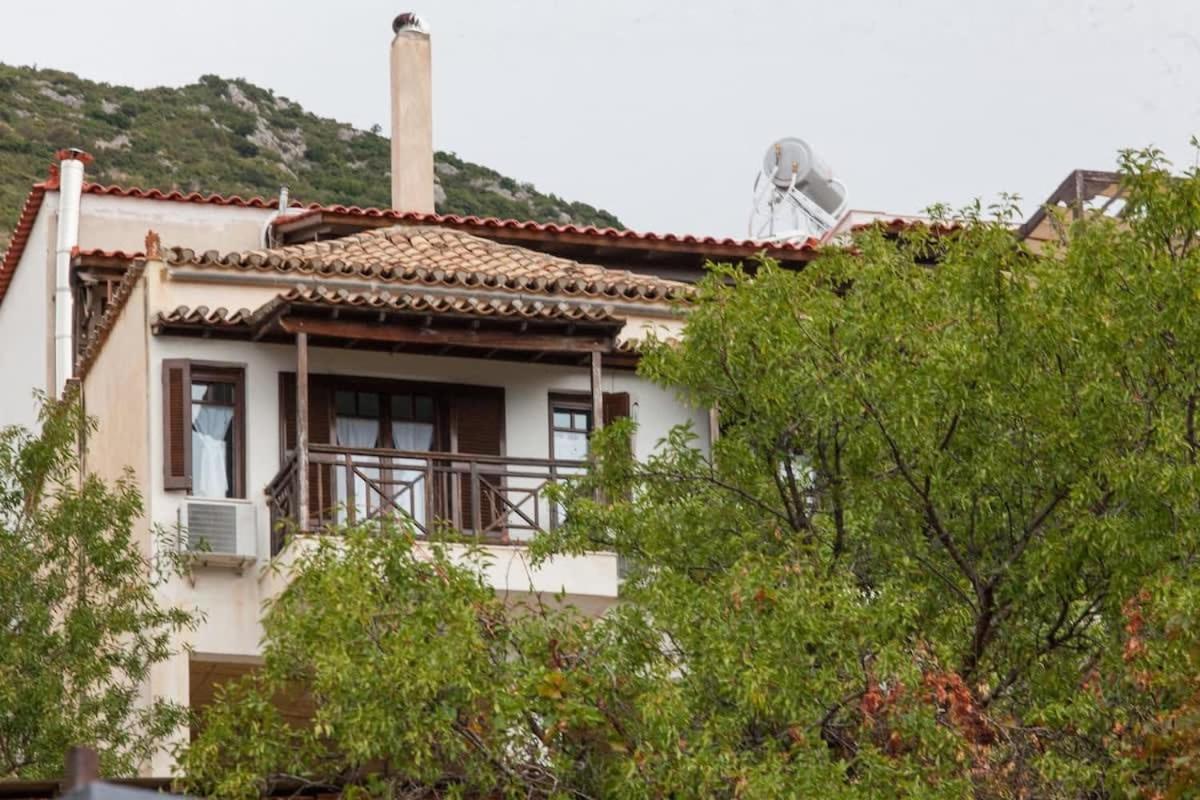 Apollon Stone Villa In Delphi With Breathtaking Views Exteriör bild